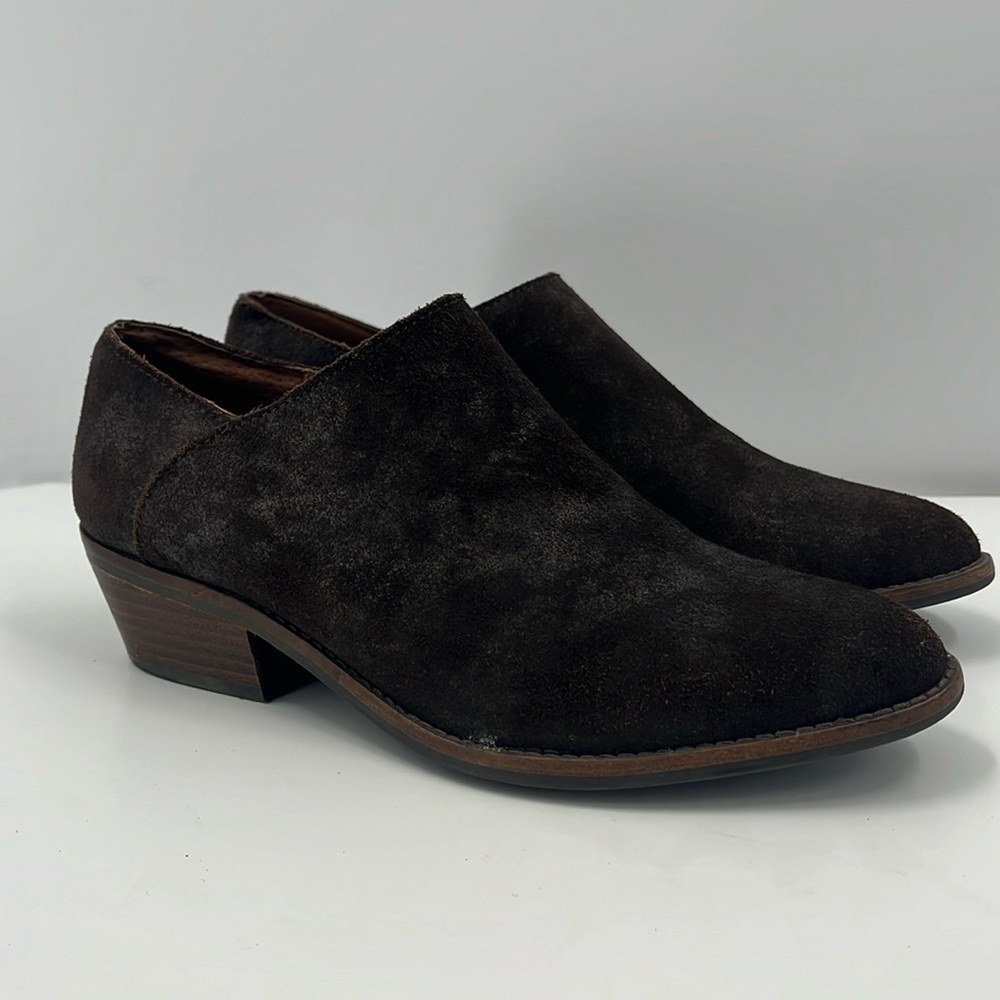 Lucky Brand Brown Suede Fanky Bootie Ankle Boot Block Heel Almond Toe 8/38
